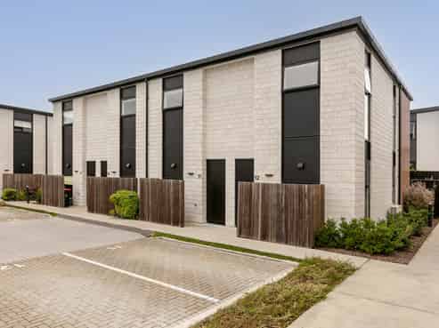 11/1460 Cameron Road, Greerton