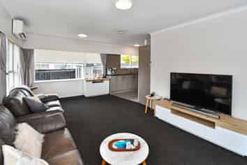 2/5 Ashdown Place, Pahurehure
