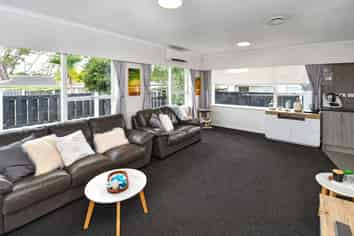 2/5 Ashdown Place, Pahurehure