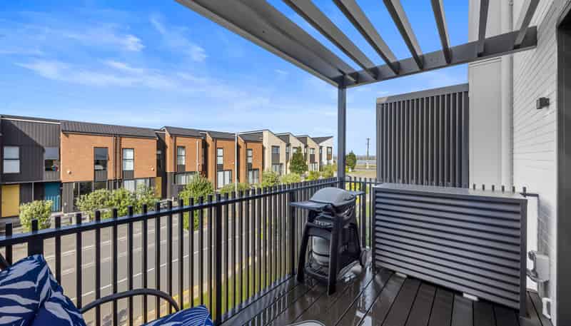 7/2 Ko Tohu Place, Hobsonville