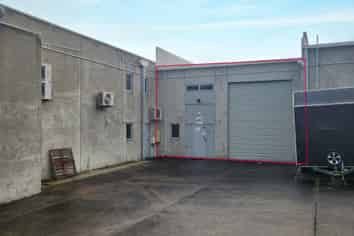 Affordable quality warehouse - Whangaparaoa