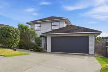 14 Kettlewell Drive, Millwater