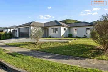 82 Farmer Crescent, Taita