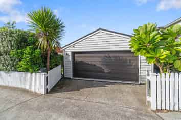 23 Archibald Road, Kelston