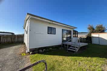 7 Colenso Place, Otaki Beach
