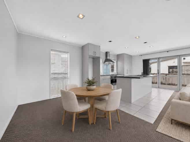 297a Porchester Road, Takanini