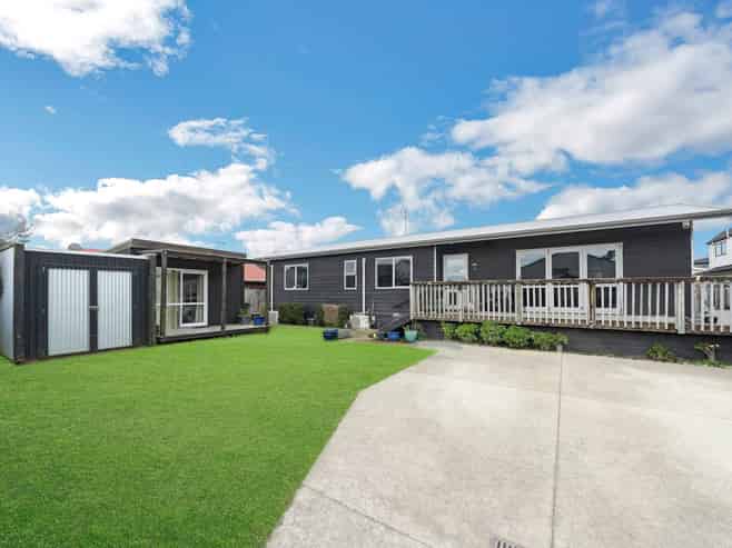 297a Porchester Road, Takanini