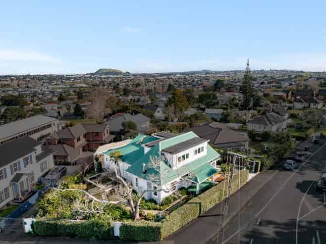 225 West Tamaki Road, Waiotaiki Bay