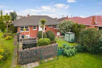 126 St Johns Road, Meadowbank