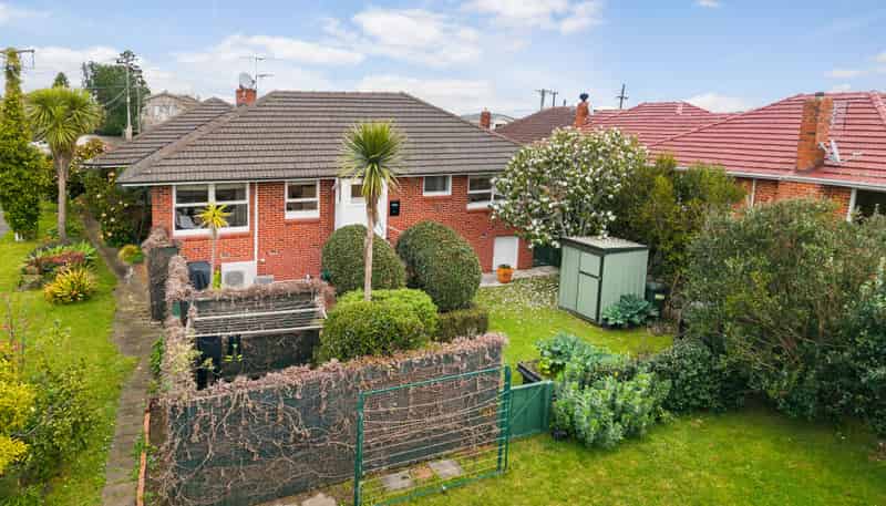 126 St Johns Road, Meadowbank