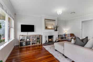126 St Johns Road, Meadowbank