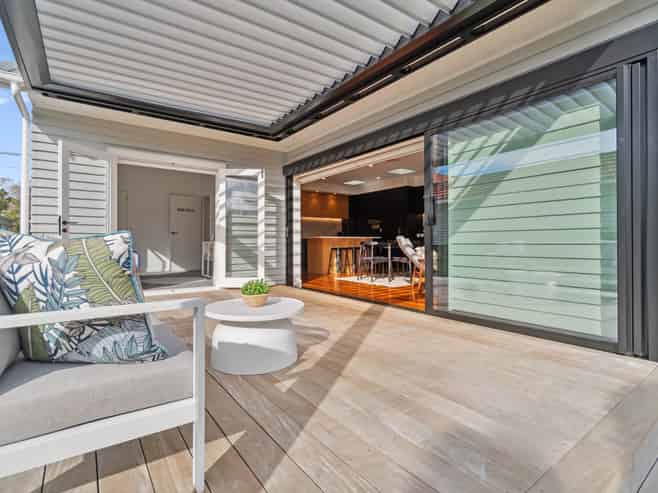 28 Renfrew Avenue, Sandringham