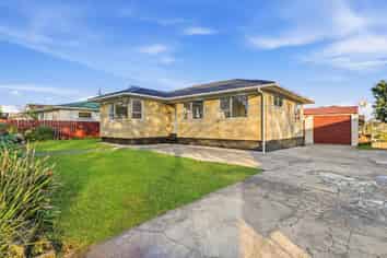 93 Flat Bush Road, Clover Park