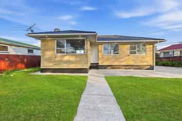 93 Flat Bush Road, Clover Park