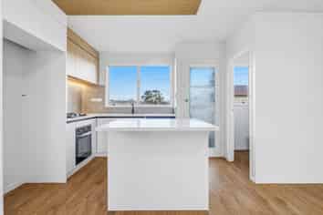 93 Flat Bush Road, Clover Park
