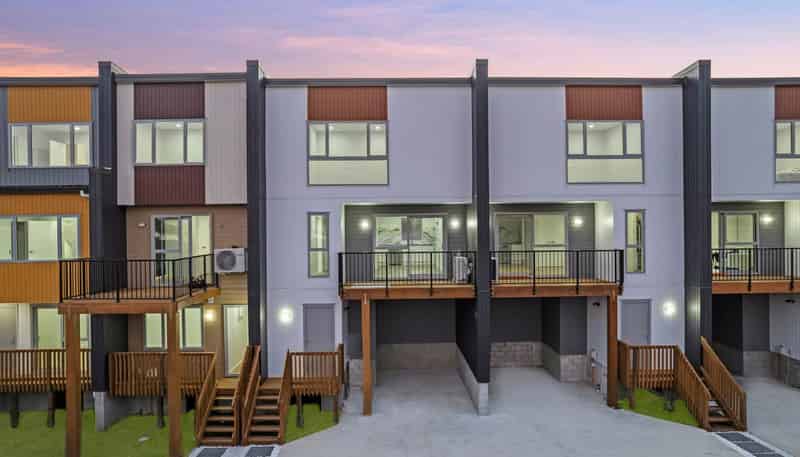 4/8 Reeves Avenue, Papatoetoe