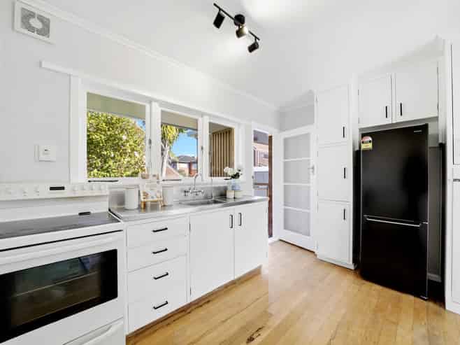 2/17 Dominion Street, Takapuna