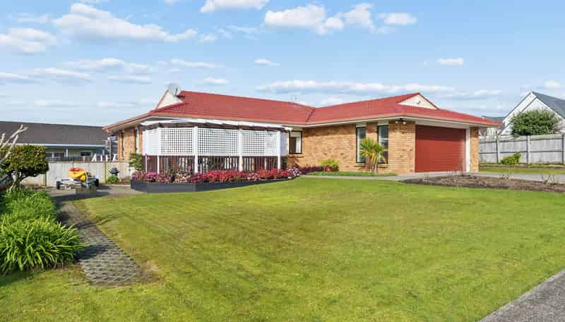 28 Booralee Avenue, Botany Downs