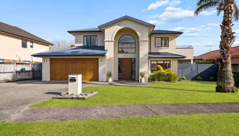 11 Piriti Drive, Te Atatu Peninsula