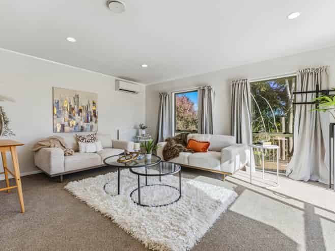 11 View Road, Papakura