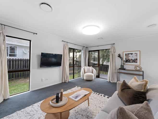 36 Hassan Drive, Massey