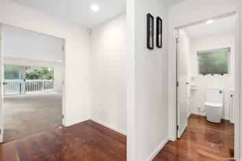 25B Lucienne Drive, Ranui