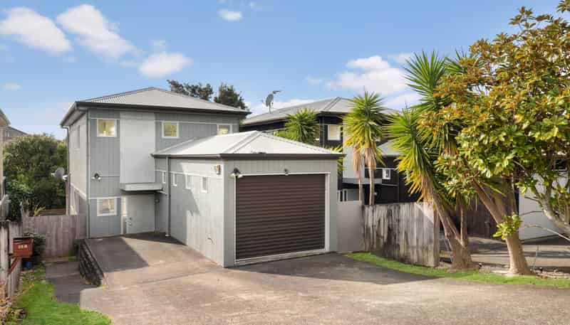 25B Lucienne Drive, Ranui