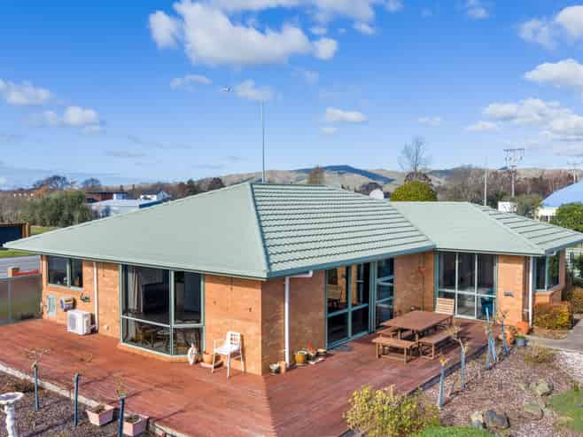24 Battys Road, Springlands