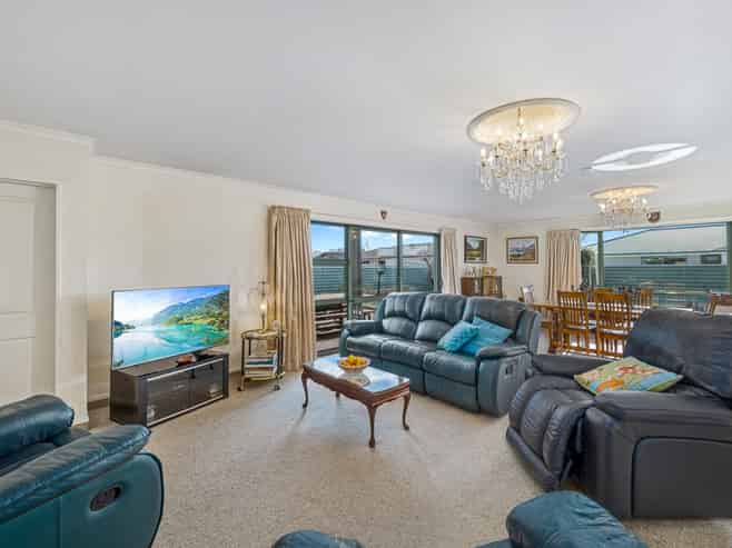 24 Battys Road, Springlands