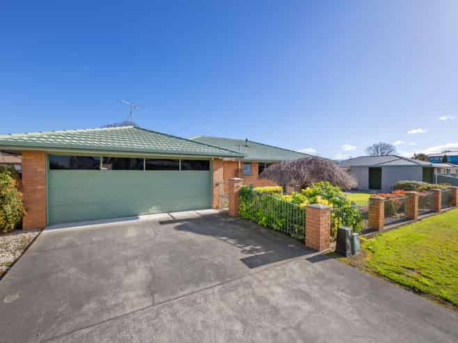 24 Battys Road, Springlands
