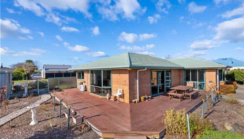 24 Battys Road, Springlands