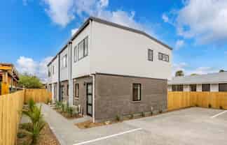14D Durham Street, Te Atatu Peninsula