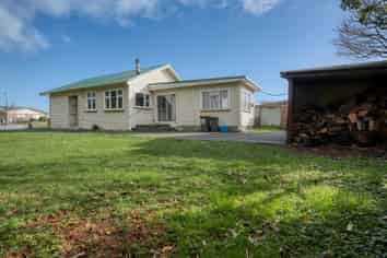 32 Park Street, Hokitika
