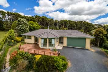2 Kurapari Road, Kerikeri