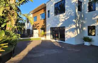 2/1152a South Road, Oakura
