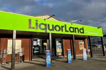 Established Liquorland - Under Management