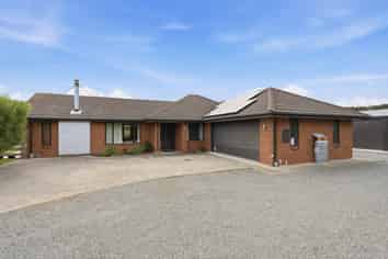 8 Haydon Place, Amberley