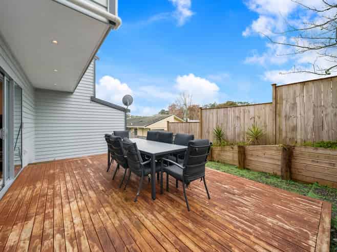 4 Kearney Place, Massey
