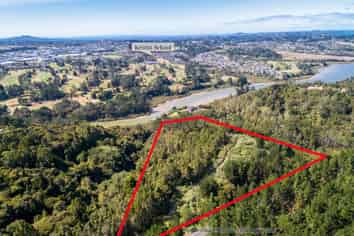 201 Paremoremo Road, Paremoremo