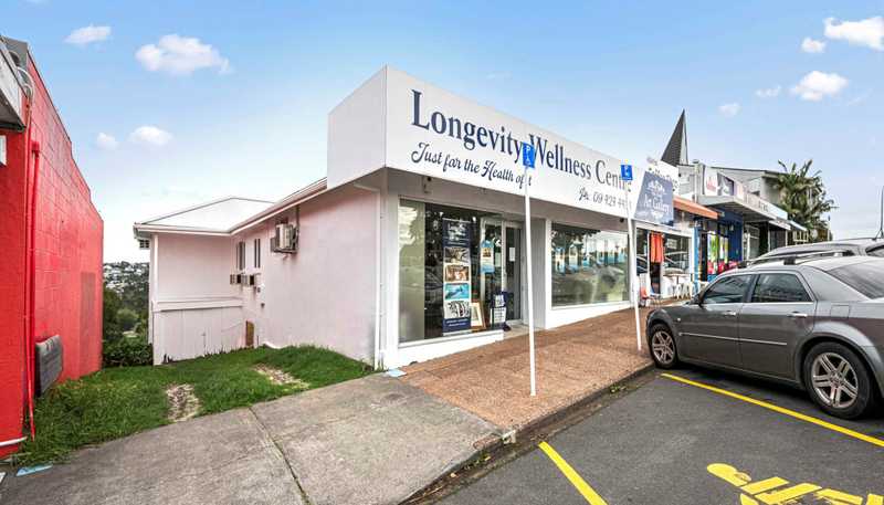 739 & 747F Whangaparaoa Road, Stanmore Bay