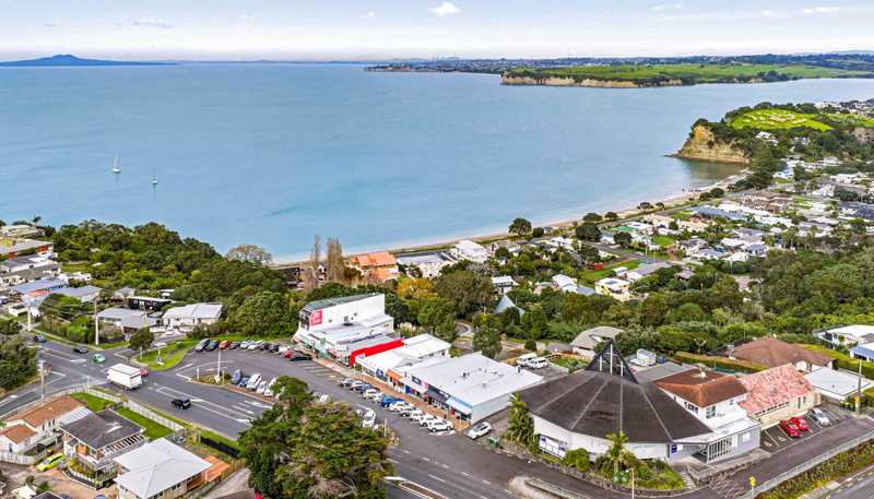 739 & 747F Whangaparaoa Road, Stanmore Bay