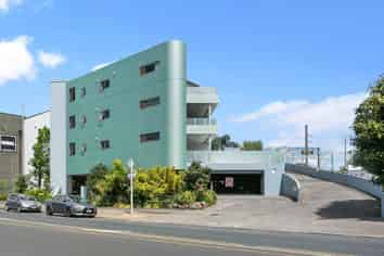 306/3 Morningside Drive, Kingsland