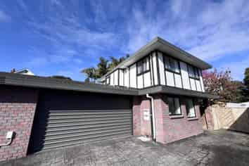 135C Great South Road, Greenlane