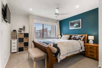 211 Jack Lachlan Drive, Beachlands