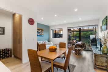 211 Jack Lachlan Drive, Beachlands