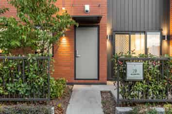 20 Pepene Avenue, Takanini