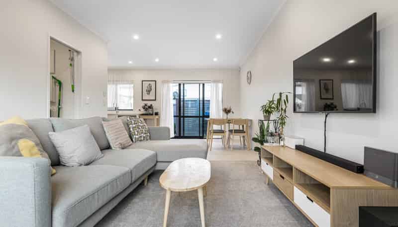 20 Pepene Avenue, Takanini