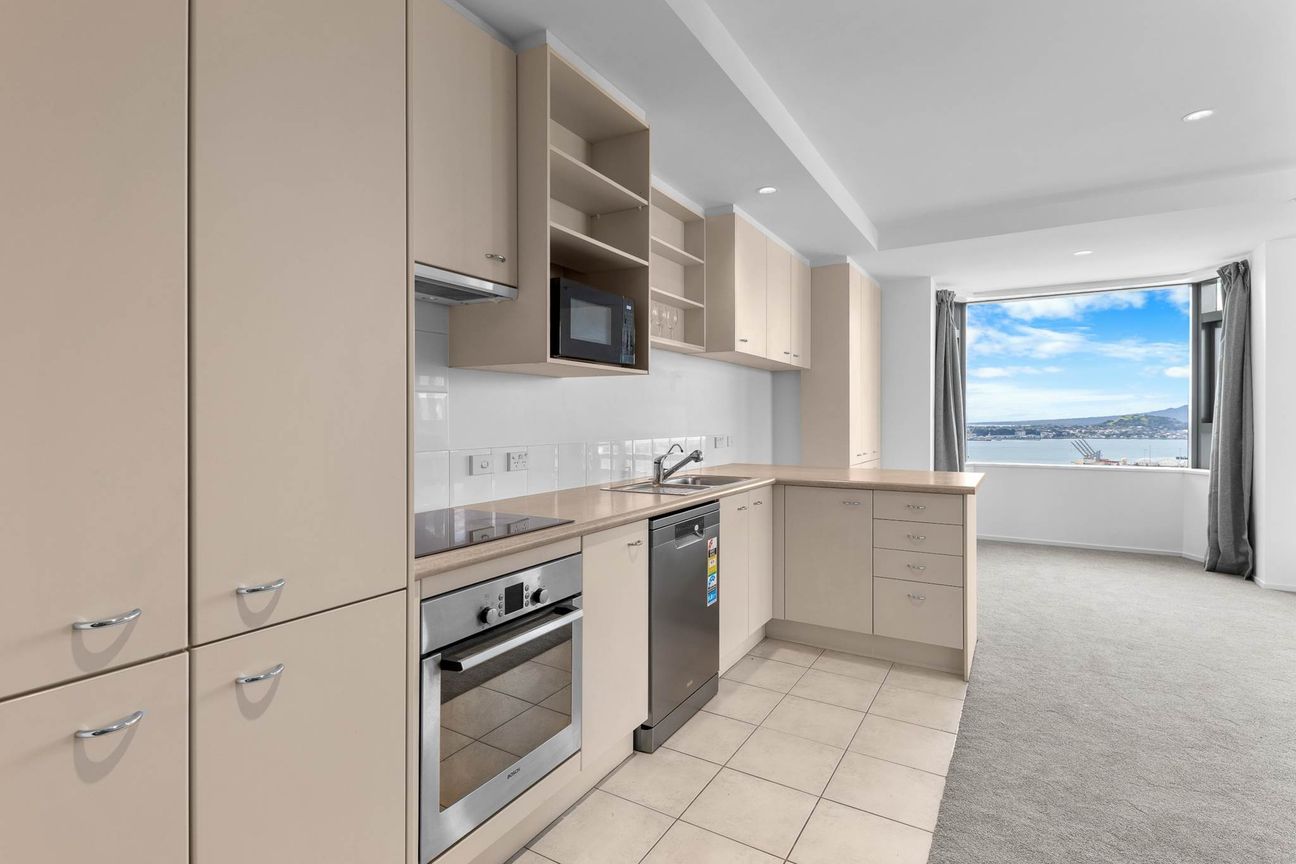 The  Connaught Two Bedroom,1 Bathroom and Car Park - Bild 3