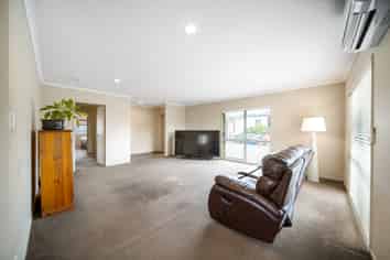 34 Paterson Avenue West, Pukekohe