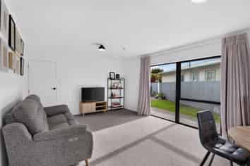 69A Riverbend Road, Onekawa